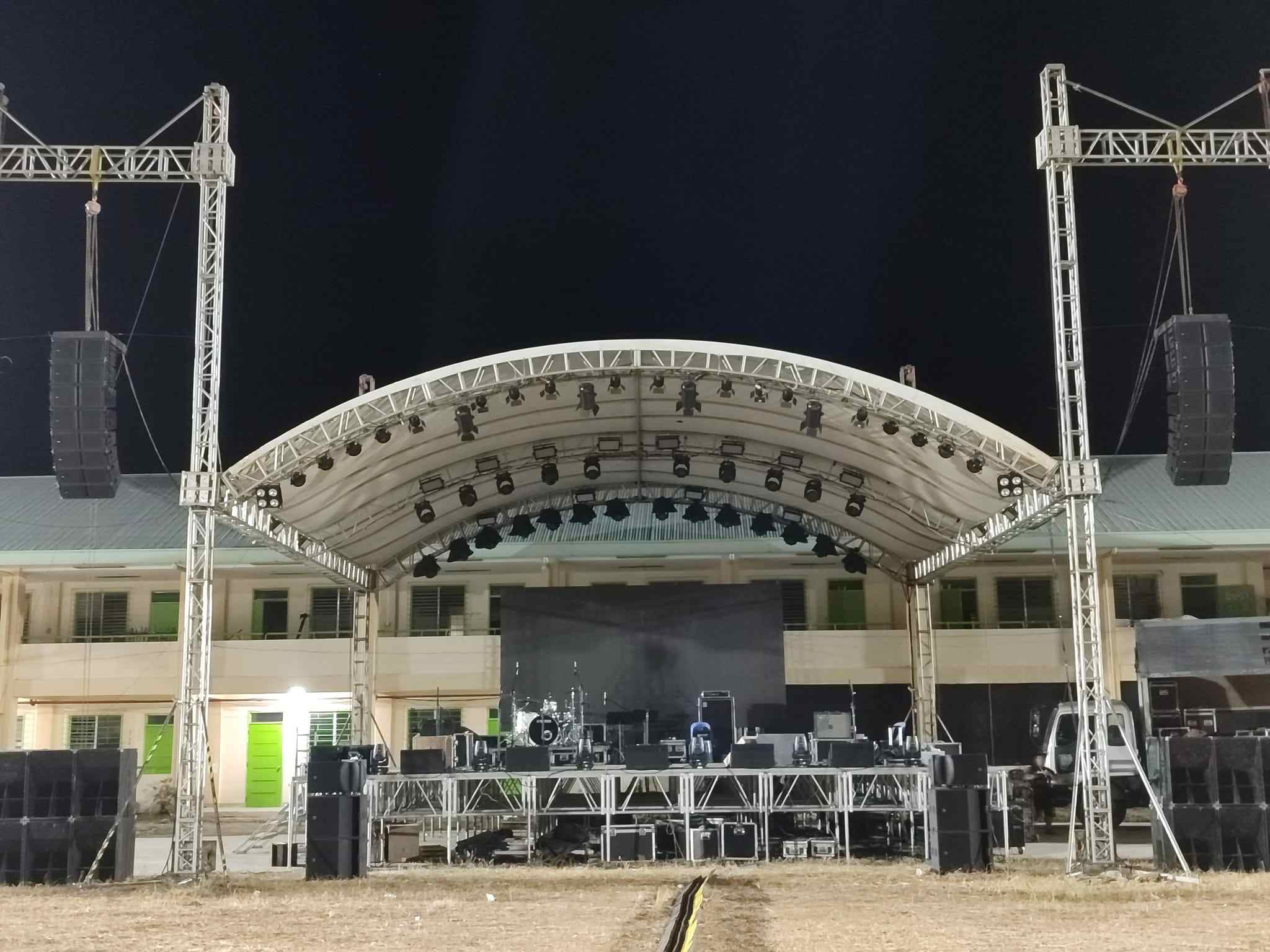 concert stage truss