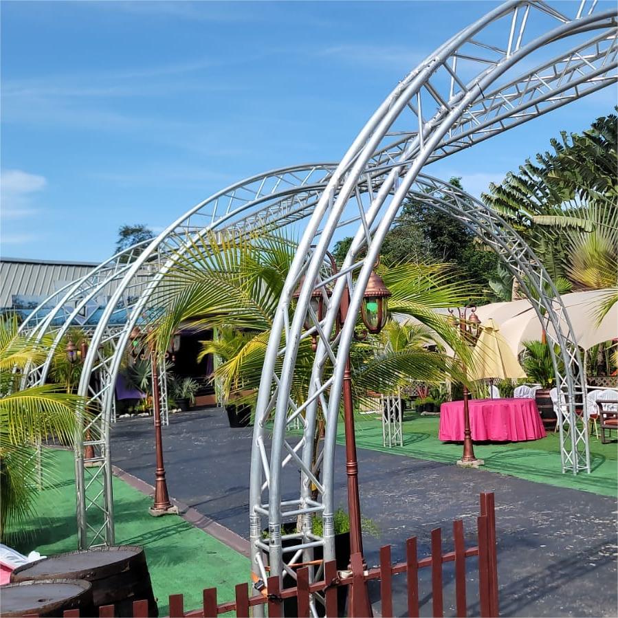 Arch Truss Design for Garden Lighting Structure