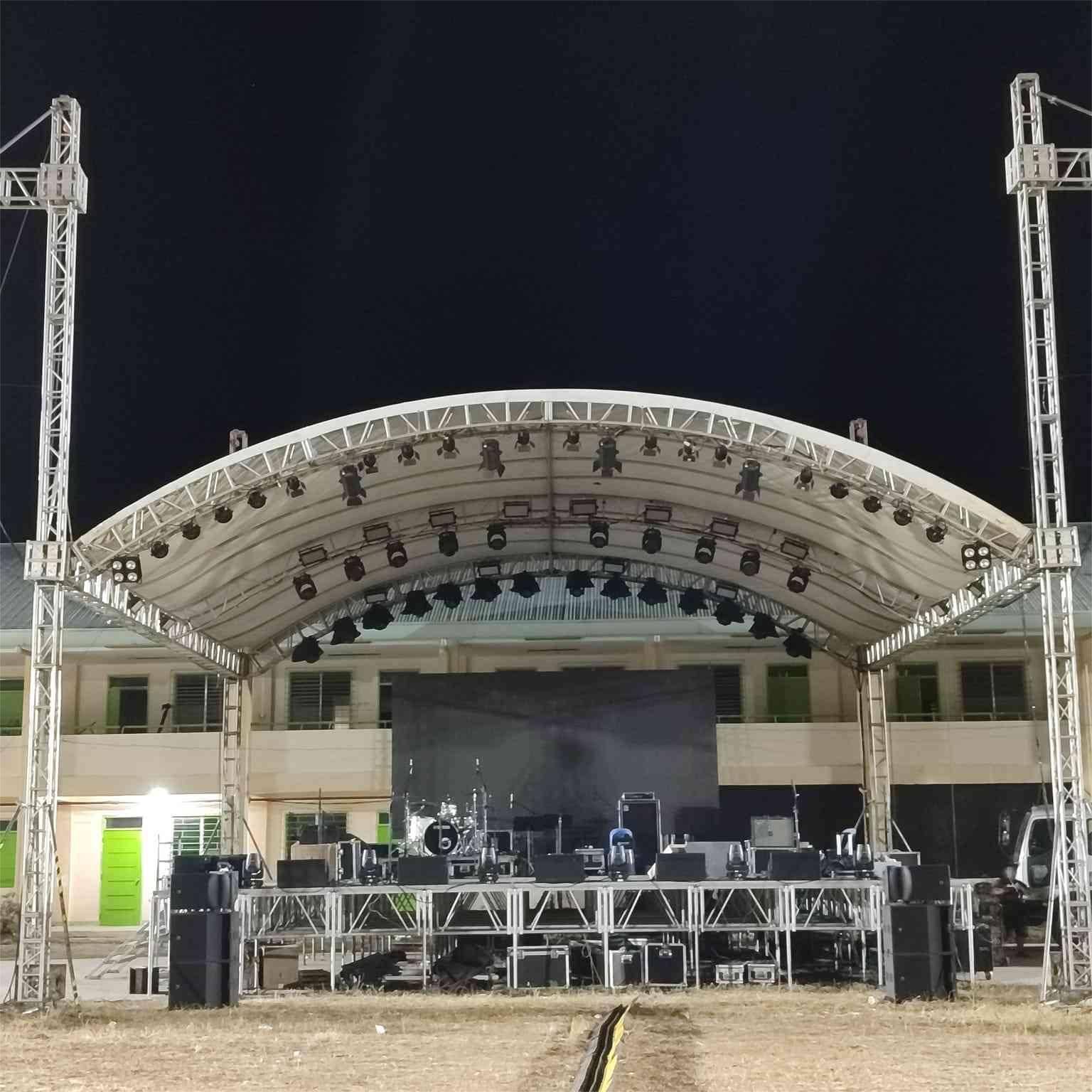 Custom Aluminum Curve Roof Concert Stage