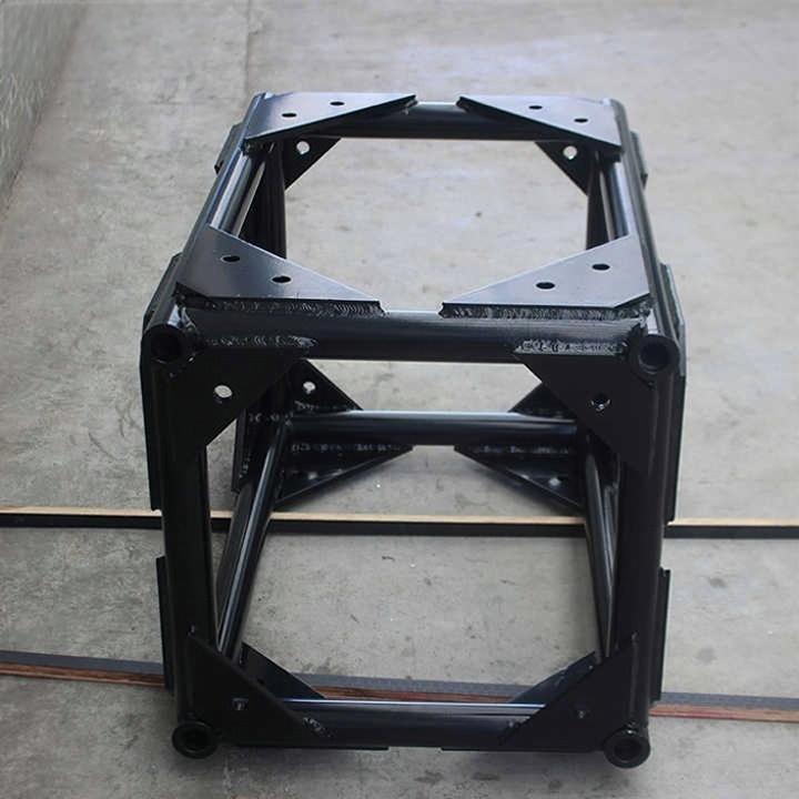 black 400mm truss corner